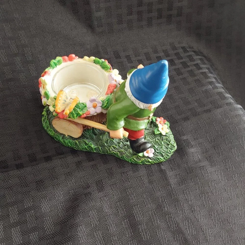 Yankee Candle Gnome‎ with Wheelbarrow
